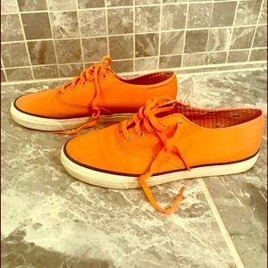 Sperry Top Siders in great vintage condition!